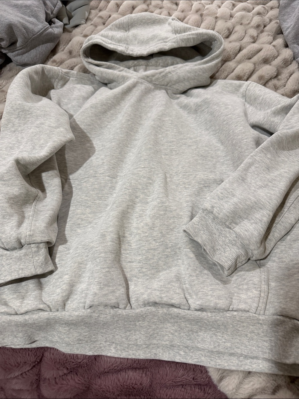 Men's Light Gray Hooded Pullover Sweatshirt by lululemon medium